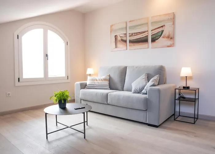 Turisticos El Puerto De קומיאס